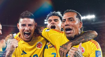 James Rodríguez, Luis Díaz y Dayro Moreno celebraron a rabiar la clasificación a la Copa del Mundo que harán conjuntamente, Canadá, Estados Unidos y México. 