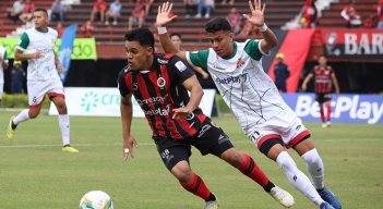 El Cúcuta Deportivo tiene un duro examen ante los barranquilleros.