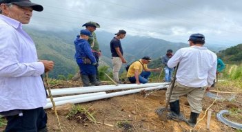 Con el firme propósito de optimizar el servicio de agua potable se adecúan los acueductos en zona rural de Ocaña.