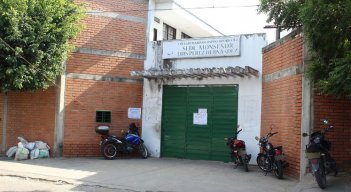 Colegio afectado por corto circuito en el barrio motilones