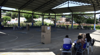 Solitario centro de votación en las elecciones de los Consejos de Juventudes en 2021.