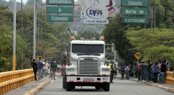 Volverá a circular el transporte de carga venezolano en Colombia