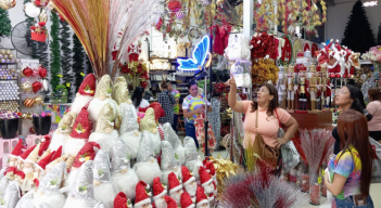 El comercio cucuteño se adelanta a la temporada navideña, desde agosto por compradores venezolanos.