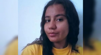 hallada muerta en un río