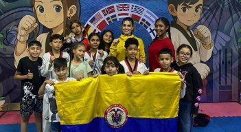 Las pequeñas promesas del taekwondo rojinegro se lucieron en Sogamoso.