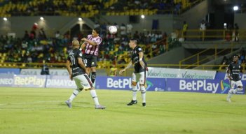 Los rojinegros esperan cerrar con una victoria ante los vallecaucanos.
