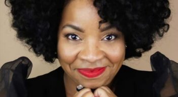 Kimberly Hébert Gregory