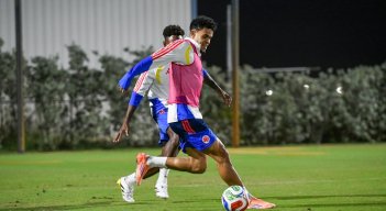 Luis Díaz que vive un gran momento con el Bayern Múnich, liderará el ataque de Colombia.