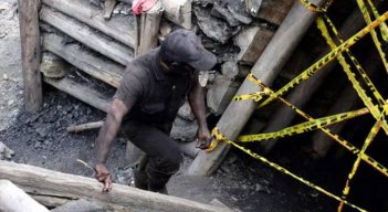 Tragedia en una mina de Landazuri. / Foto: Colprensa 