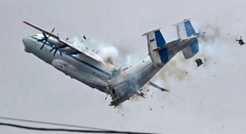 Avión-ruso