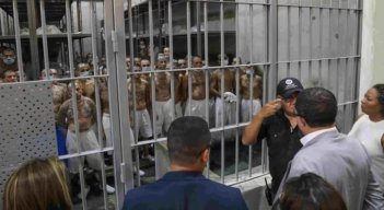 Pandilleros de la MS-13 reciben condenas de hasta 1.335 años de cárcel en El Salvador