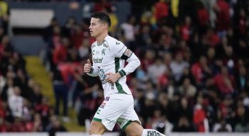 El colombiano James Rodríguez cuenta con varias ofertas, pero aún no se decide por cual aceptar, y necesita minutos de juego para llegar al Mundial de 2026.
