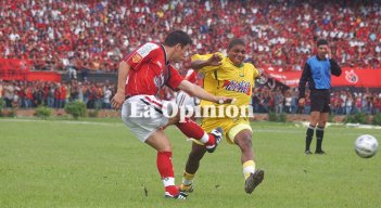 Nelson 'el Rolo' Flórez, Cúcuta Deportivo vs. Bucaramanga. 