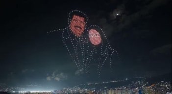 Caracas se iluminó con drones pidiendo libertad de Nicolás Maduro y Cilia Flores