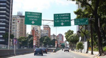 Caracas avanzaba ayer en completa calma y normalidad en todas sus actividades/Foto Carlos Ramírez, enviado especial/La Opinión