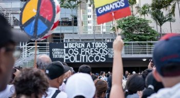 Edmundo González denunció que aún faltan más de 800 presos políticos por liberar/Foto archivo