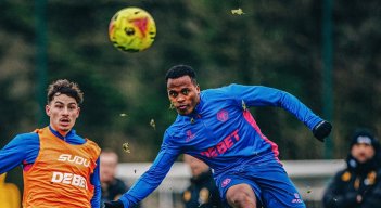 El  mediocampista colombiano Jhon Arias ha marcado 2 goles con los Wolves.