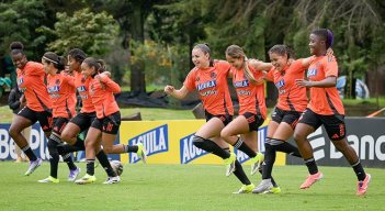 Las 'Chicas Superpodorosas' juveniles, con la misión de clasificar al Mundial de Polonia.