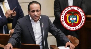 Tras recuperar su curul, Alexander López dice ponerse a disposición del Pacto y se alinea con la campaña de Cepeda