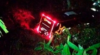 Bus que cubría la ruta entre Cali y Medellín se fue a un abismo en el Suroeste antioqueño