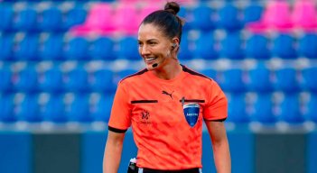 Daiane Muniz, árbitra