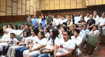 Las mujeres del Catatumbo descarnan la cruda realidad ante organismos defensores de derechos humanos.