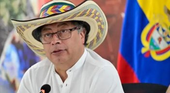 Petro anuncia que gravará las “ganancias extraordinarias” de los bancos en la emergencia económica