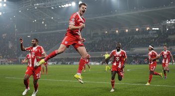 El Bayern demolió al Atalanta de Italia en el arranque de los octavos de final de la Liga de campeones.