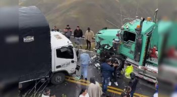 Tragedia en Santander: carga de tractomula cayó sobre polizones y dejó un muerto