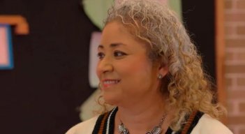 Ella es Ruth Miranda, la docente de Bello, Antioquia, que ganó uno de los premios de educación más importantes de Colombia