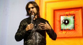 Entre Juan y Teban: el disco más personal de Juanes.