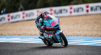 David Alonso salió ileso de una fuerte caída durante los ensayos para el Gran Premio de España