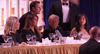 Así evacuaron a Trump