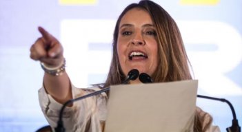 PALOMA VALENCIA 