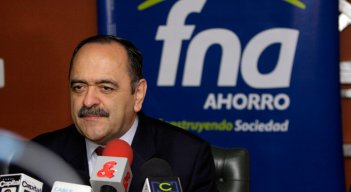Ricardo Arias Mora - Fondo Nacional del Ahorro