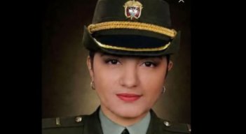 COMANDANTE POLICIA 