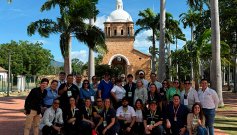 Operadores turísticos venezolanos en el Templo Histótico de Villa del Rosario. / Foto Cortesía