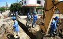 Obreros de Aguas Kpital en una reposición de redes de acueducto./Foto archivo